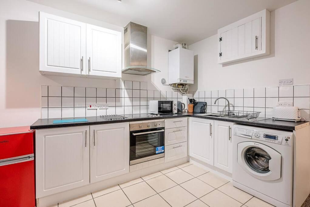 1 Abbey Mews, Leiston Apartment Екстериор снимка